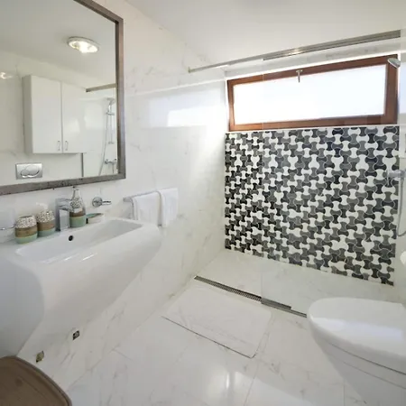 Przno Luxury Apartments Светі-Стефан Номер фото